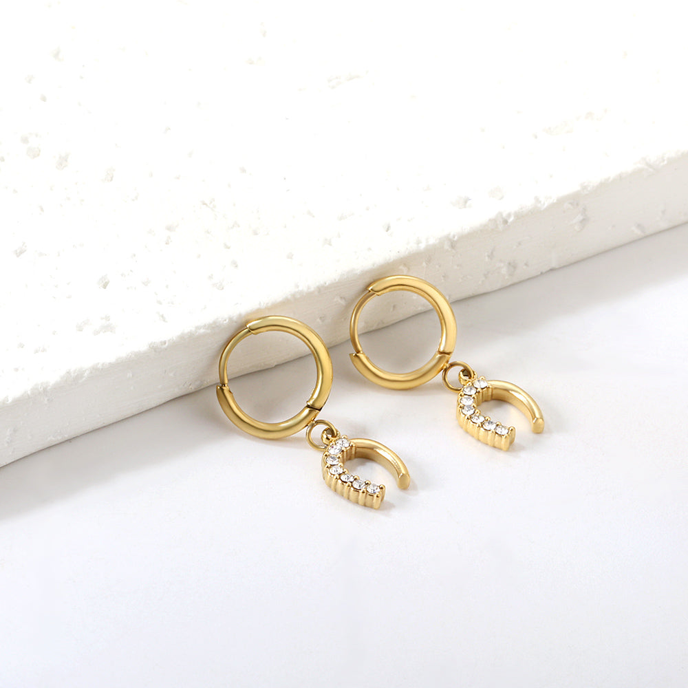 1.6x10mm circle with U-shaped white diamond stud earrings asonjewelry