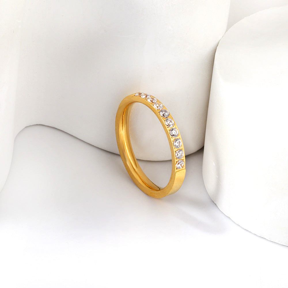 Solitaire ring with 10 small round diamonds gold/steel color asonjewelry