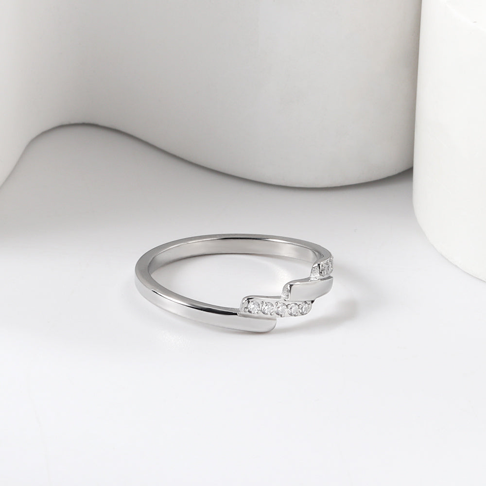 A beautifully designed ring with small round diamonds. asonjewelry