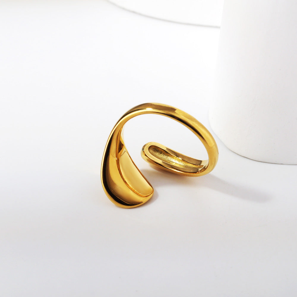 ASON Polished Minimalist Scalloped Ring asonjewelry