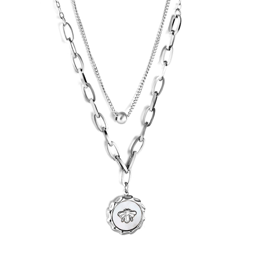 Composite pendant necklace with white shells asonjewelry