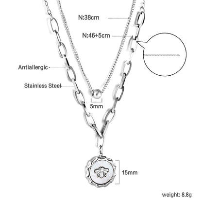 Composite pendant necklace with white shells asonjewelry