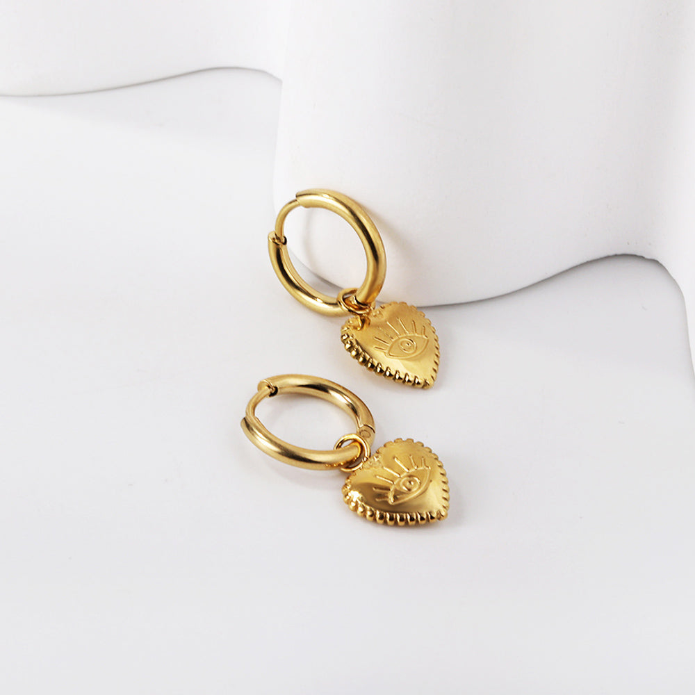 2x14mm round heart earrings with eye pattern asonjewelry