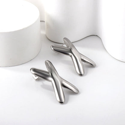 X-shaped earrings in 18k gold asonjewelry