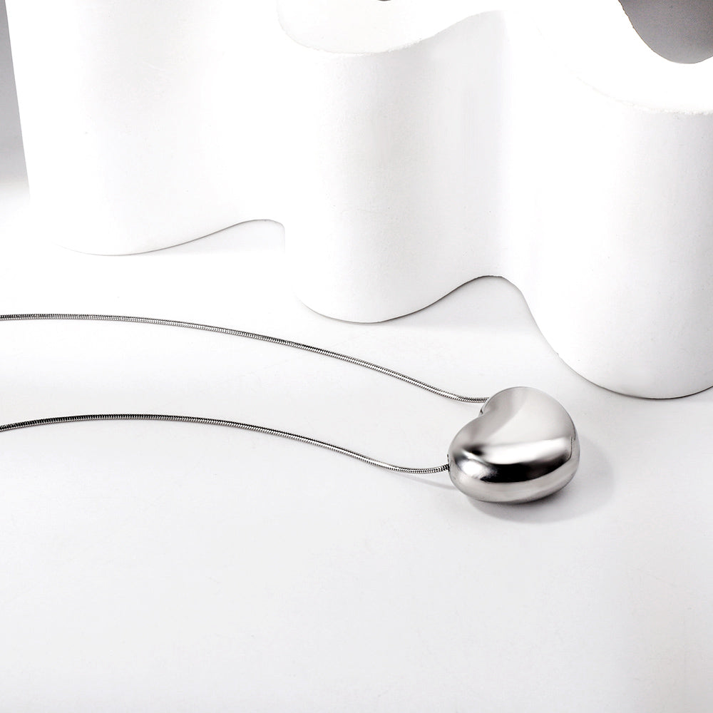 25*19.5mm Heart Hollow Pendant Necklace 44+5cm asonjewelry