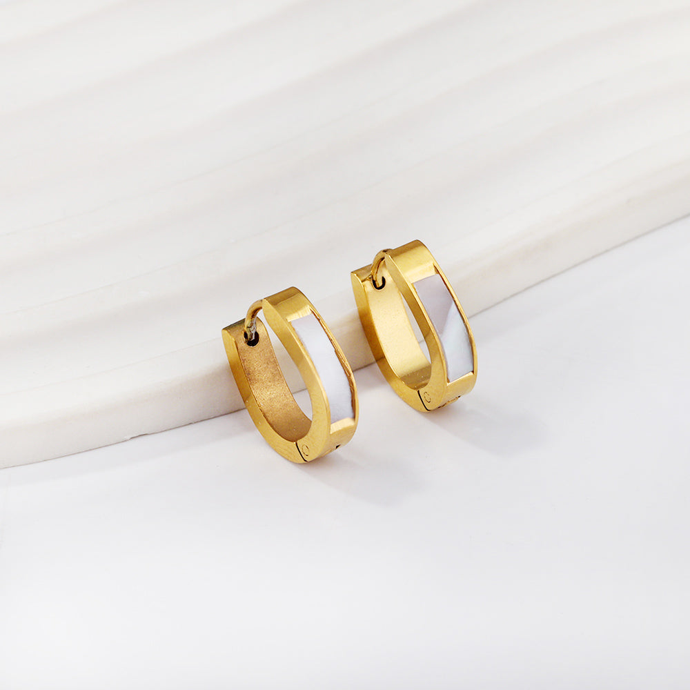 Gold oval earrings with white shells 4*13*16mm asonjewelry