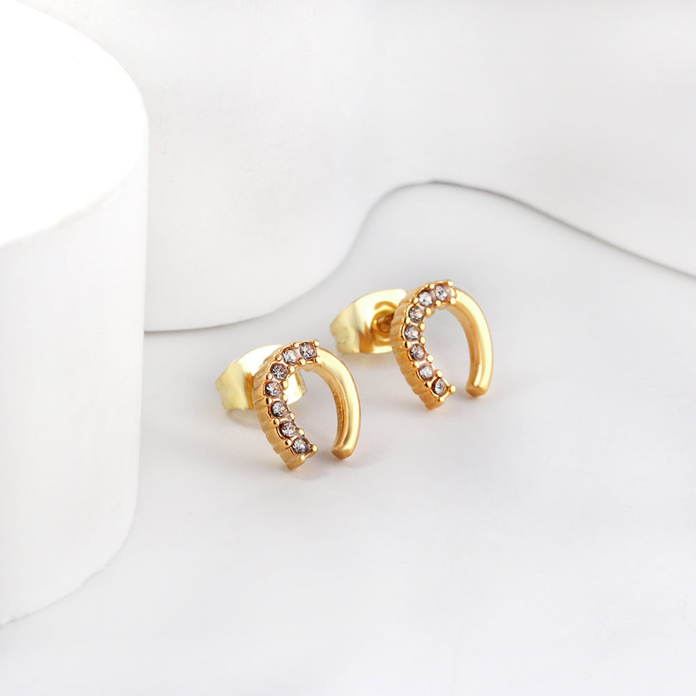 Gold U-shaped cut earrings with diamonds asonjewelry