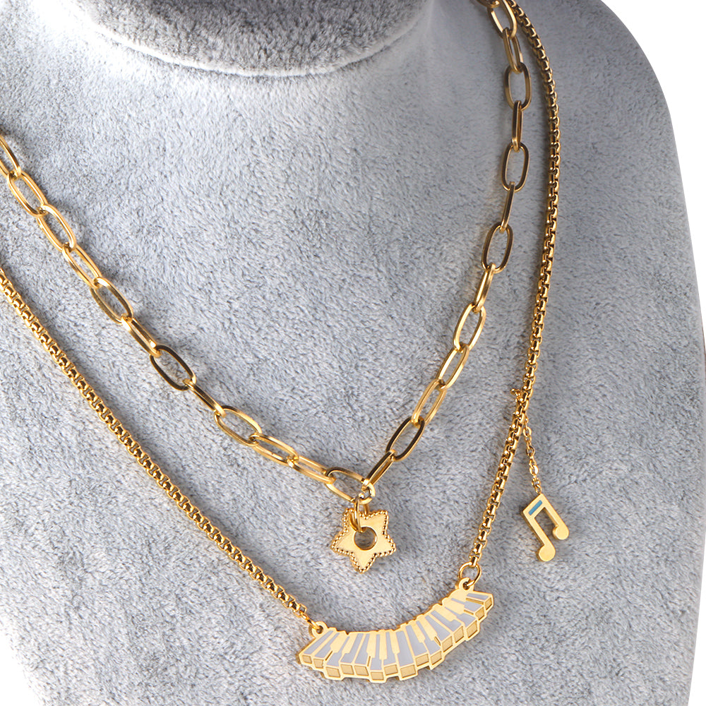 Piano+Note+Star+Pendant+with+mixed+diamonds+double+chain 45+40+5cm Gold asonjewelry