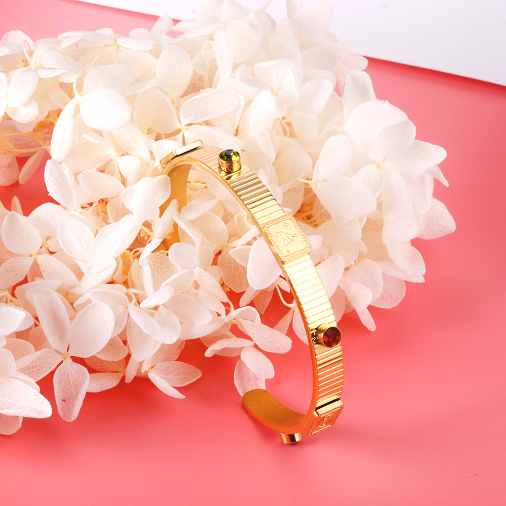 Gold hard bracelet with three different colors and diamonds asonjewelry