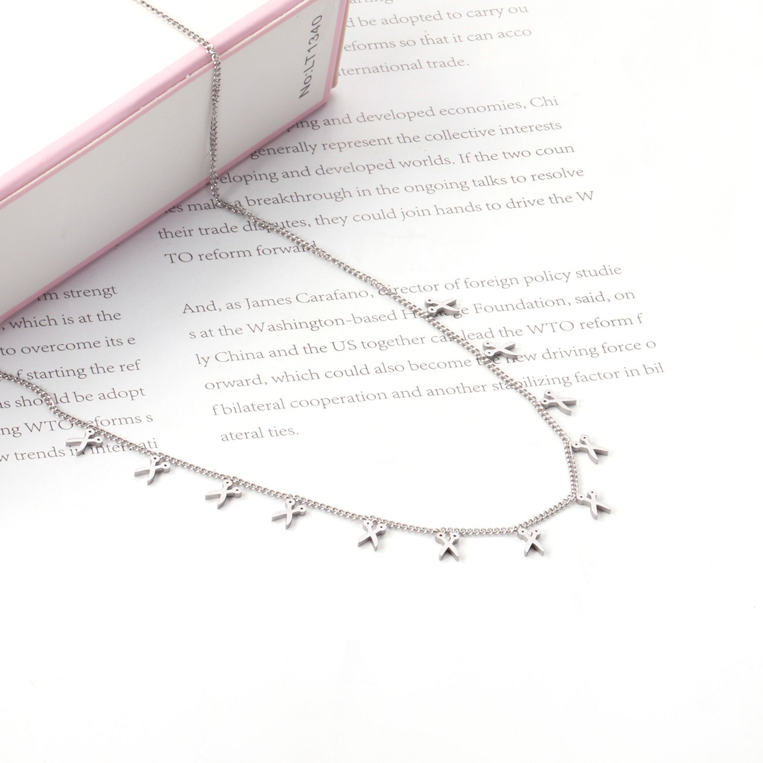 0.3 Side chain 40+5cm welded 12 necklaces with scissors 3.3*4.5mm in glossy finish. asonjewelry