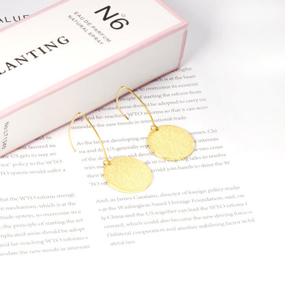 Small V-Shape Clasp Earrings with Round Embossed Sand Finish asonjewelry