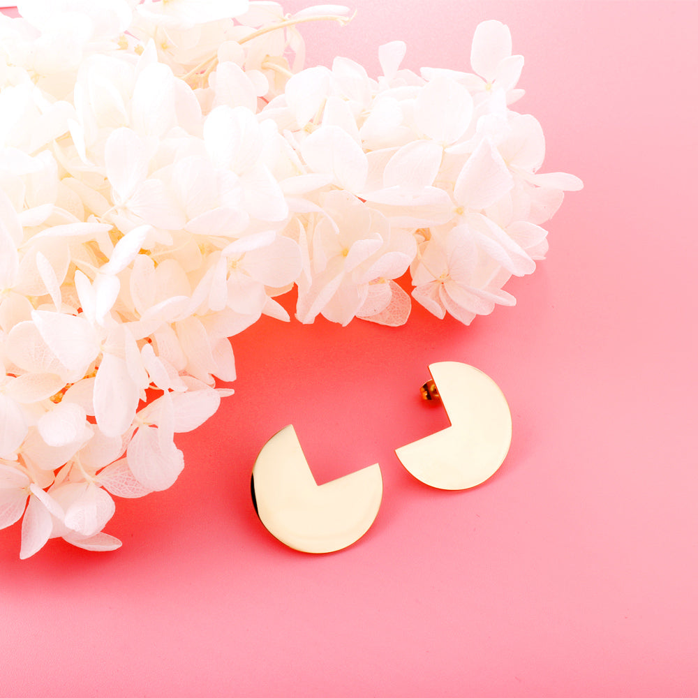 Round Stud Earrings with Missing Angle asonjewelry