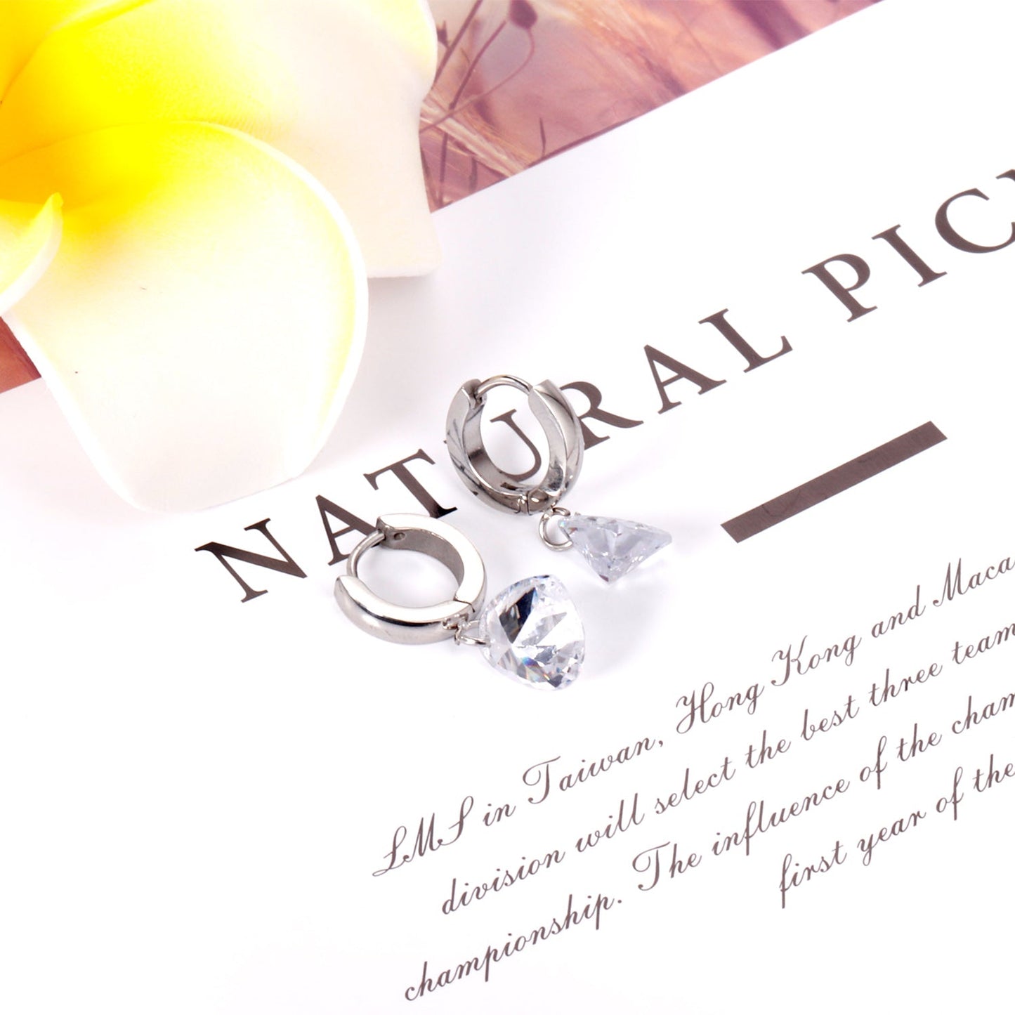 3*13.6mm earrings + 10mm heart-shaped diamonds asonjewelry