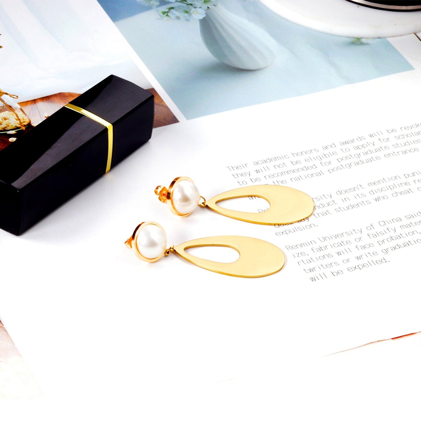 Half Pearl Glossy Oval Earrings asonjewelry