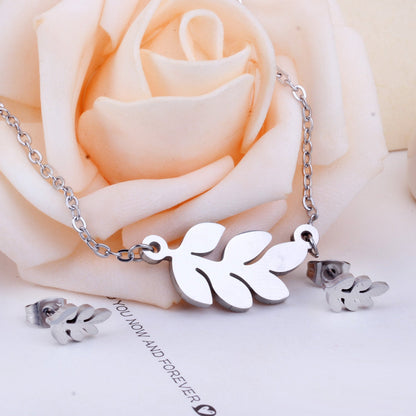 Steel/Gold Faceted Leaf Shape Jewelry Set asonjewelry