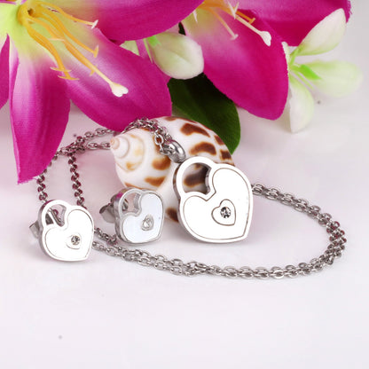 Gold/Steel Heart Shape Hand Basket White Shell with Diamonds Jewelry Set asonjewelry