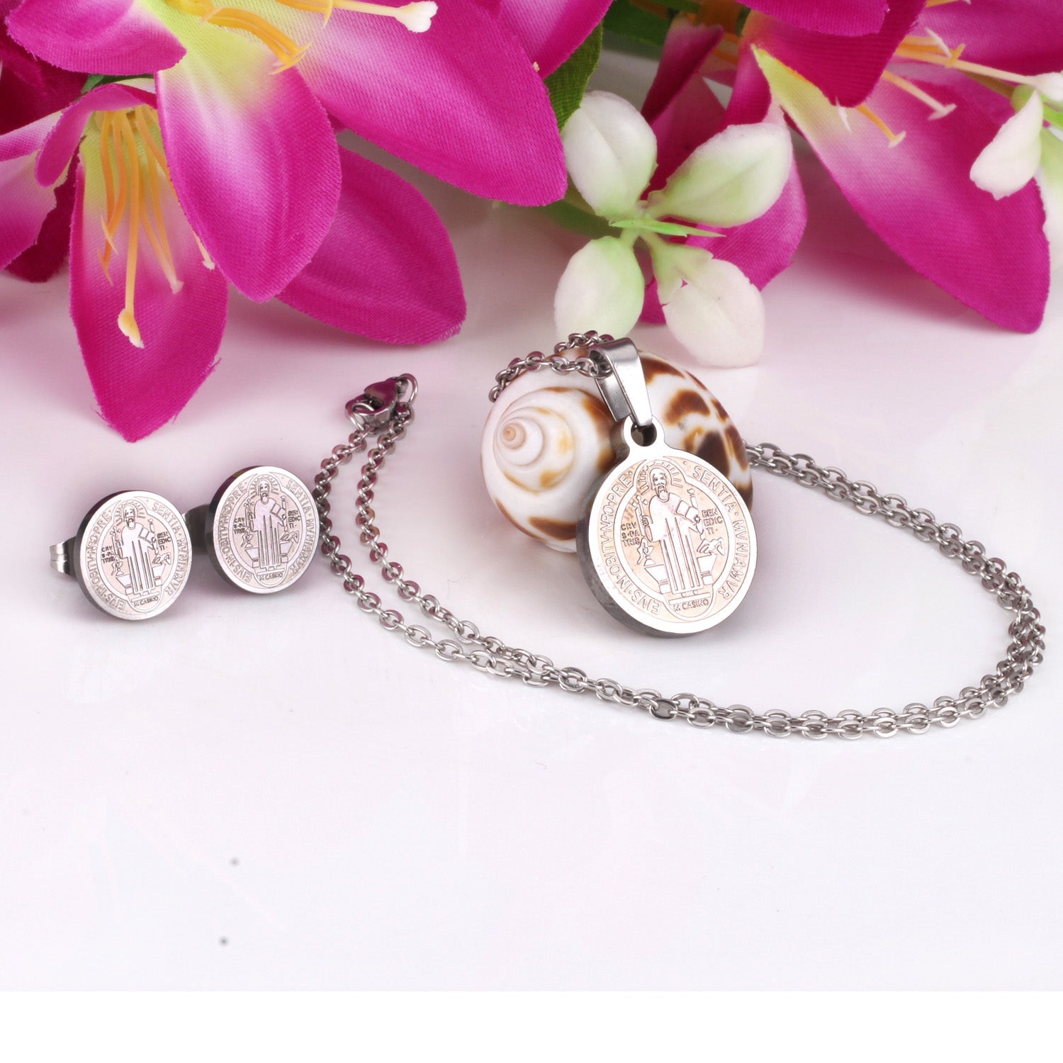 Steel/golden surface etching out the king pattern cut jewelry set without diamonds asonjewelry