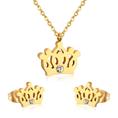Gold/steel cut crown shape jewelry set with diamonds asonjewelry
