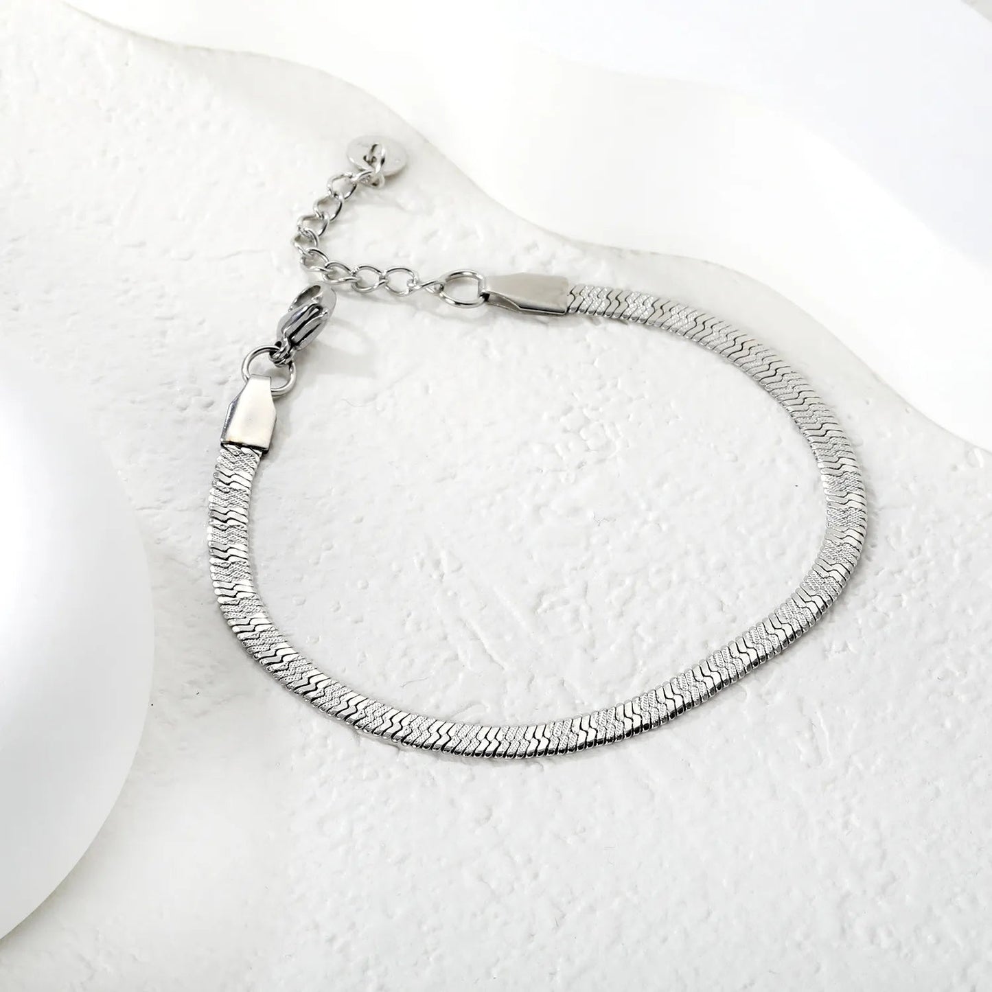 4.00 pieces of flower-shaped blade chain 17+3cm+6mm with round end, brand "Yuanzhi", bracelet, steel color/golden asonjewelry