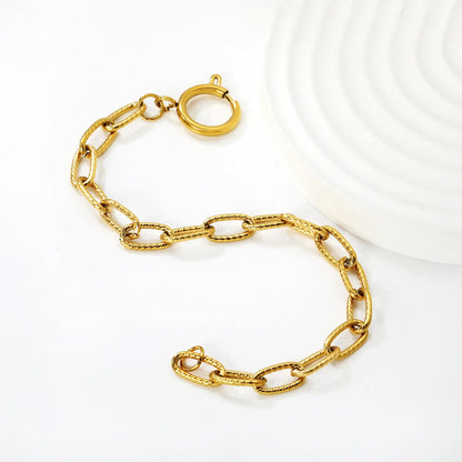 Width: 6mm, Thickness: 1.4mm, Threaded chain: 2.2*14mm in outer diameter, Chain length: 19cm, Includes circular spring clasp. Hand chain. Golden color. asonjewelry