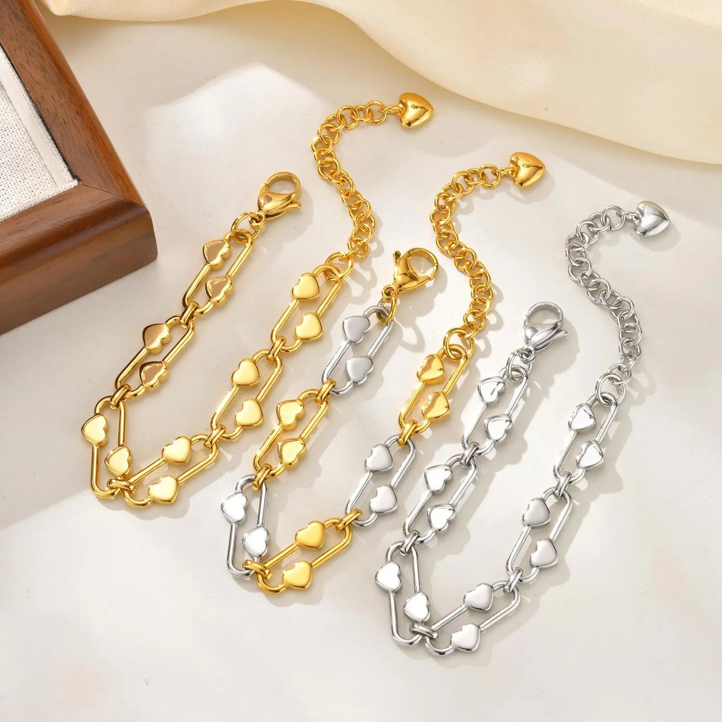 21*10mm Heart-Shaped Buckle Bracelet Steel/Gold/Two-Tone 16+5cm + 7.6mm 3D Heart-Shaped Tag asonjewelry