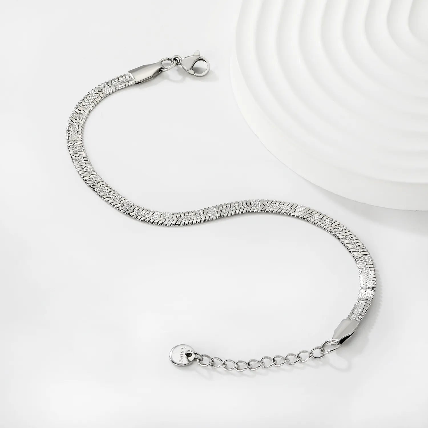 4.0-inch engraved Great Wall pattern knife blade chain 17+3cm+6mm round tail brand bracelet, steel color/golden asonjewelry