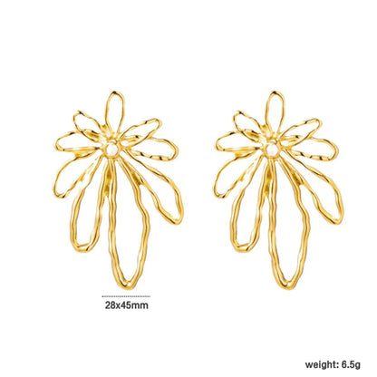 28*45mm Openwork Floral Stud Earrings in Gold - Asonjewelry