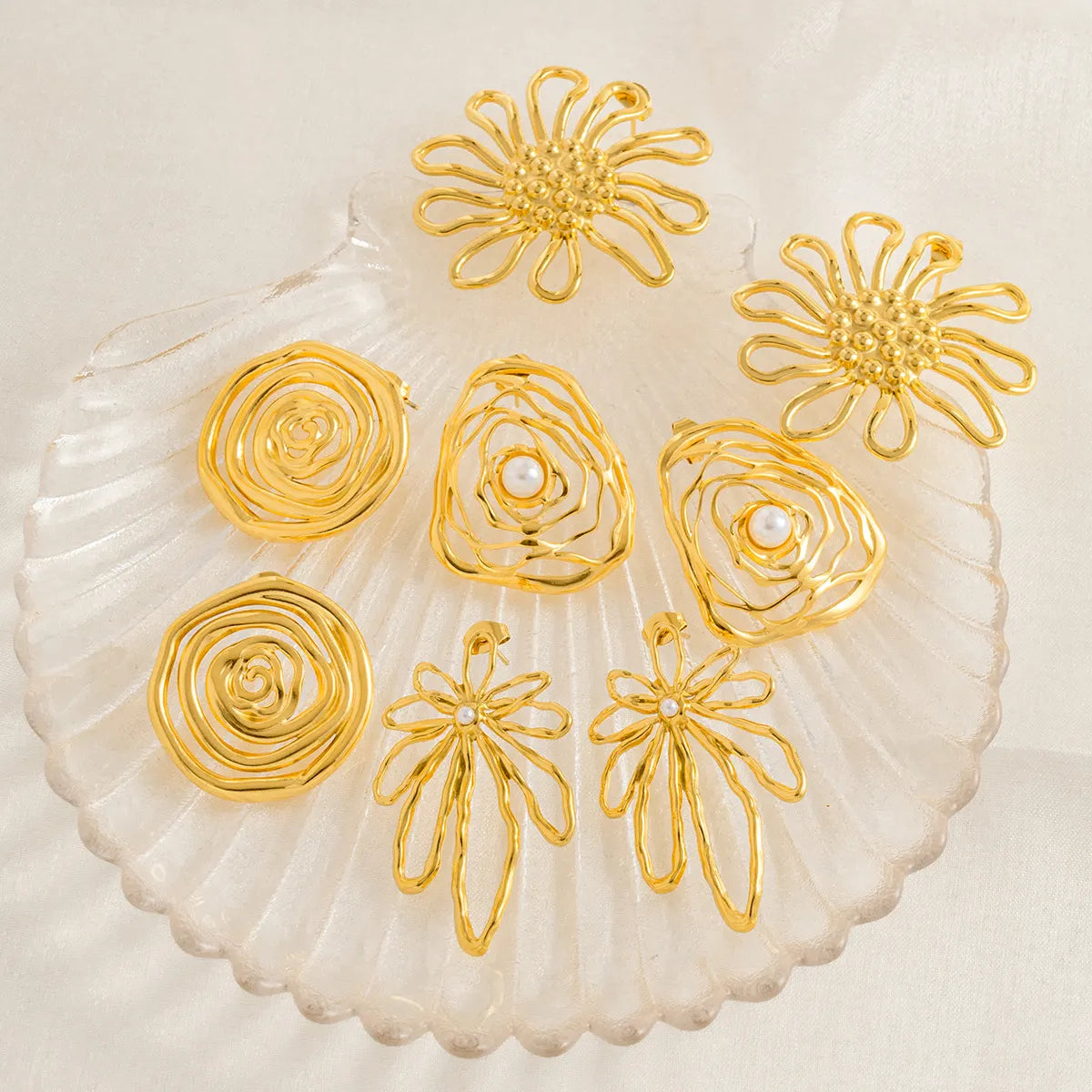 28*45mm Openwork Floral Stud Earrings in Gold - Asonjewelry