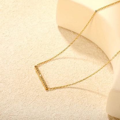 29.6 * 2.6mm single-cut CNC diamond pendant with 0.4 cross chain, 40 + 5cm + 6mm round tail tag. Necklace in gold asonjewelry