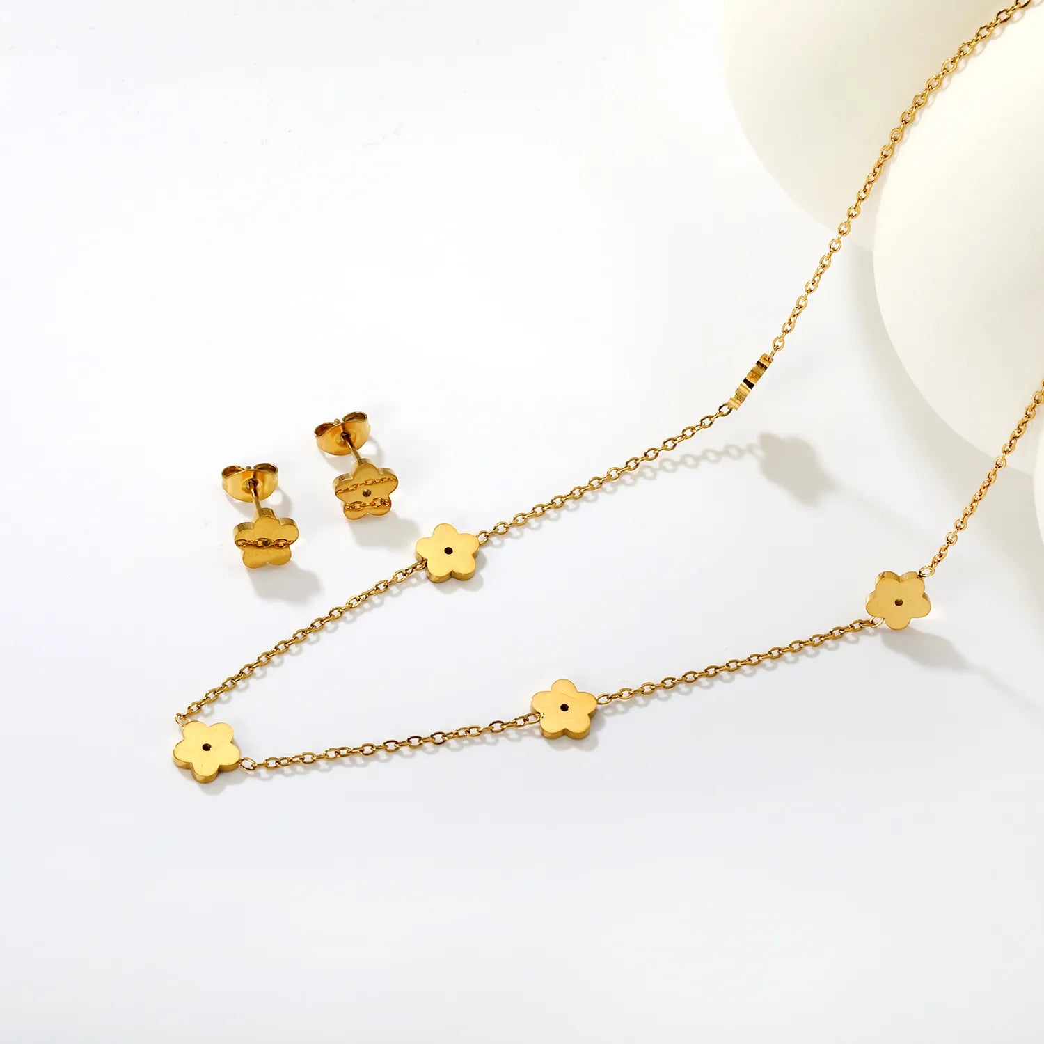 Polished Five-Petaled Flower Necklace and Earring Set in Gold - Asonjewelry