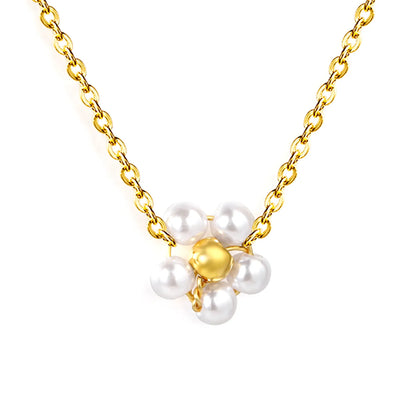 Five-Petaled Flower Pearl Necklace in Gold - Asonjewelry