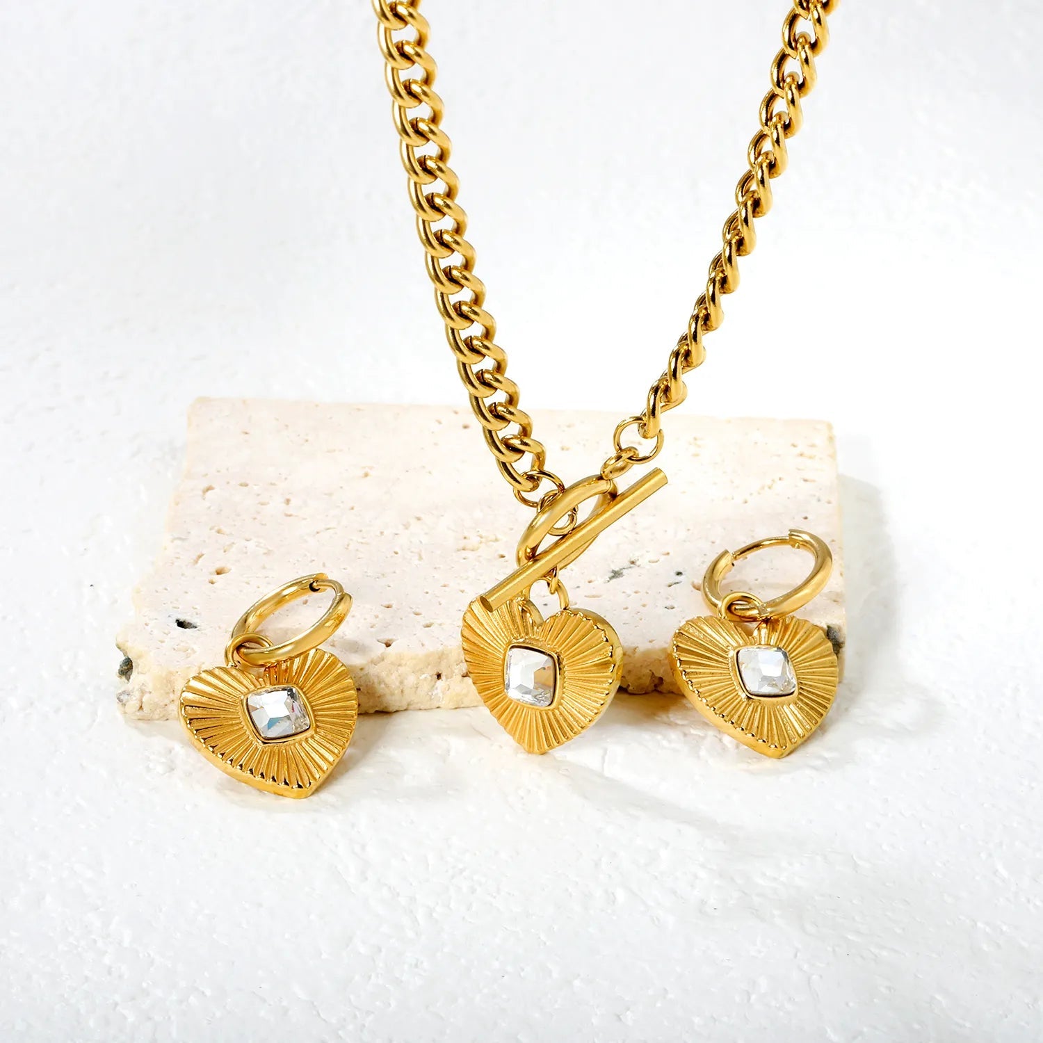 White Diamond Heart Set - Gold  Earrings: 2.0*10 heart accessories, 18*16mm  Pendant: 18*16mm  OT Clasp: 1.4*5, Side Chain: 43cm asonjewelry