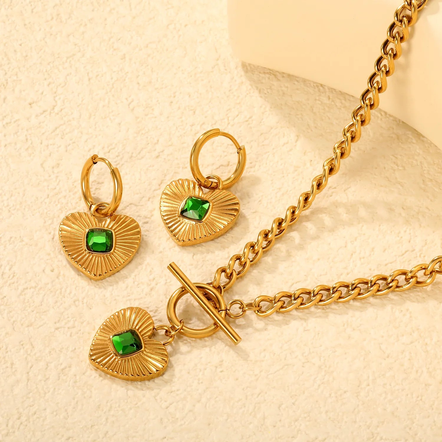 White Diamond Heart Set - Gold  Earrings: 2.0*10 heart accessories, 18*16mm  Pendant: 18*16mm  OT Clasp: 1.4*5, Side Chain: 43cm asonjewelry