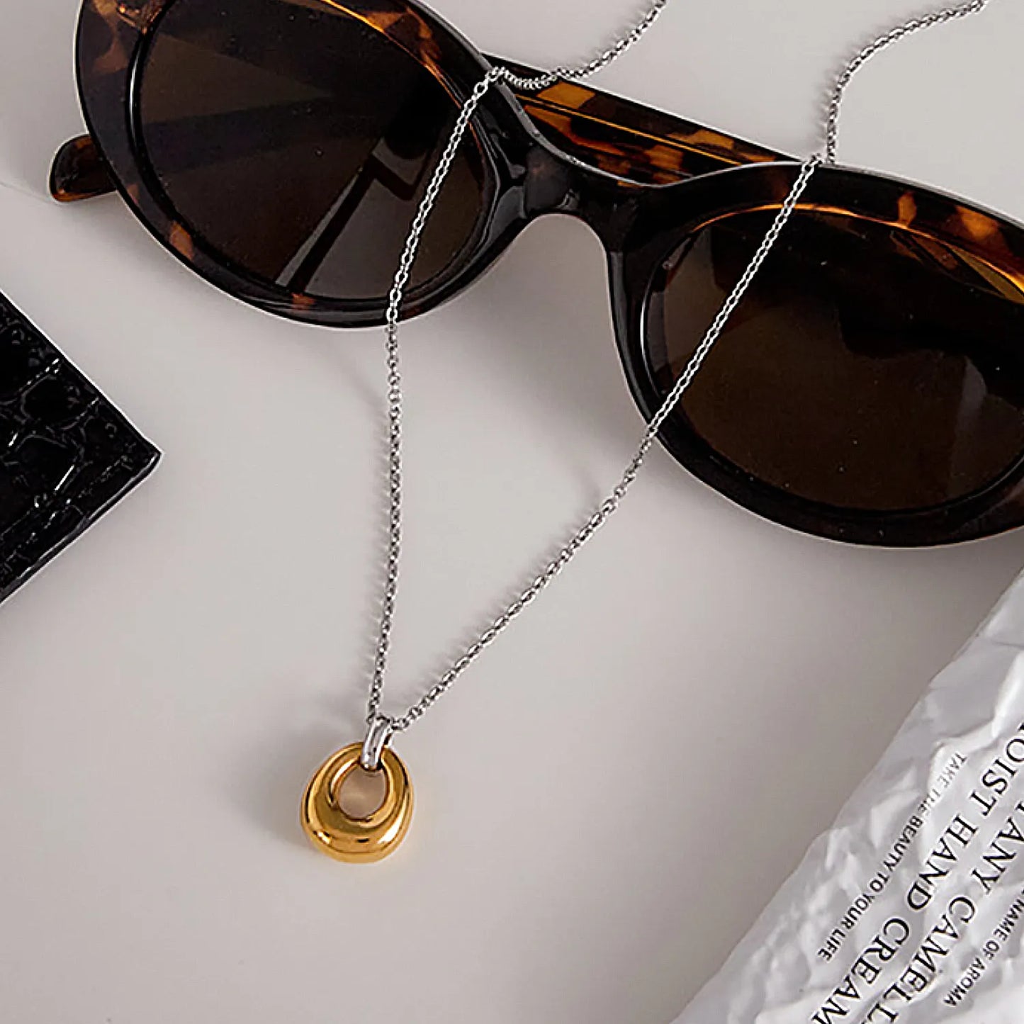 13.2*18mm Oval Pendant Necklace Two-Tone Gold 05 Cross Chain 40+5cm + 4*11mm Rectangular Tag