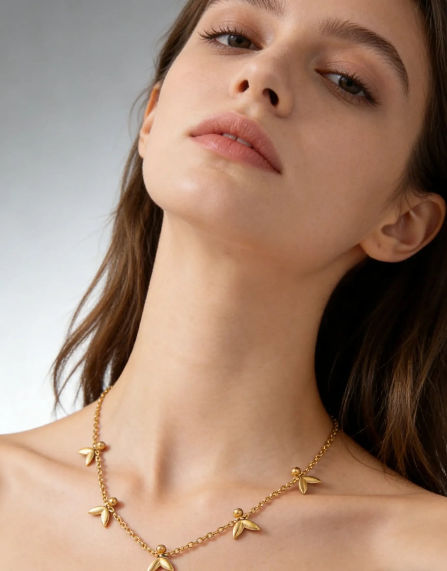 5 Fishtail Necklace Gold 04 Cross Chain 40+5cm + 3*10mm Teardrop Pendant Accessories: 2.5mm Round Beads + 5*3mm Fishtail