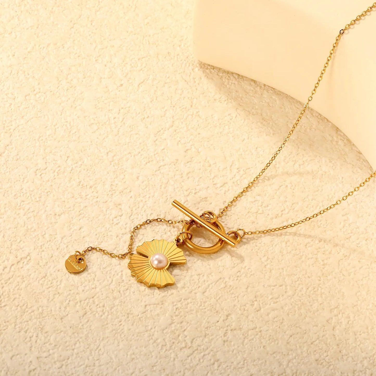 15.8*16mm irregular lotus petal-shaped pearl, 2mm cross chain, 40+5cm+6mm round tail label OT clasp necklace, gold color asonjewelry