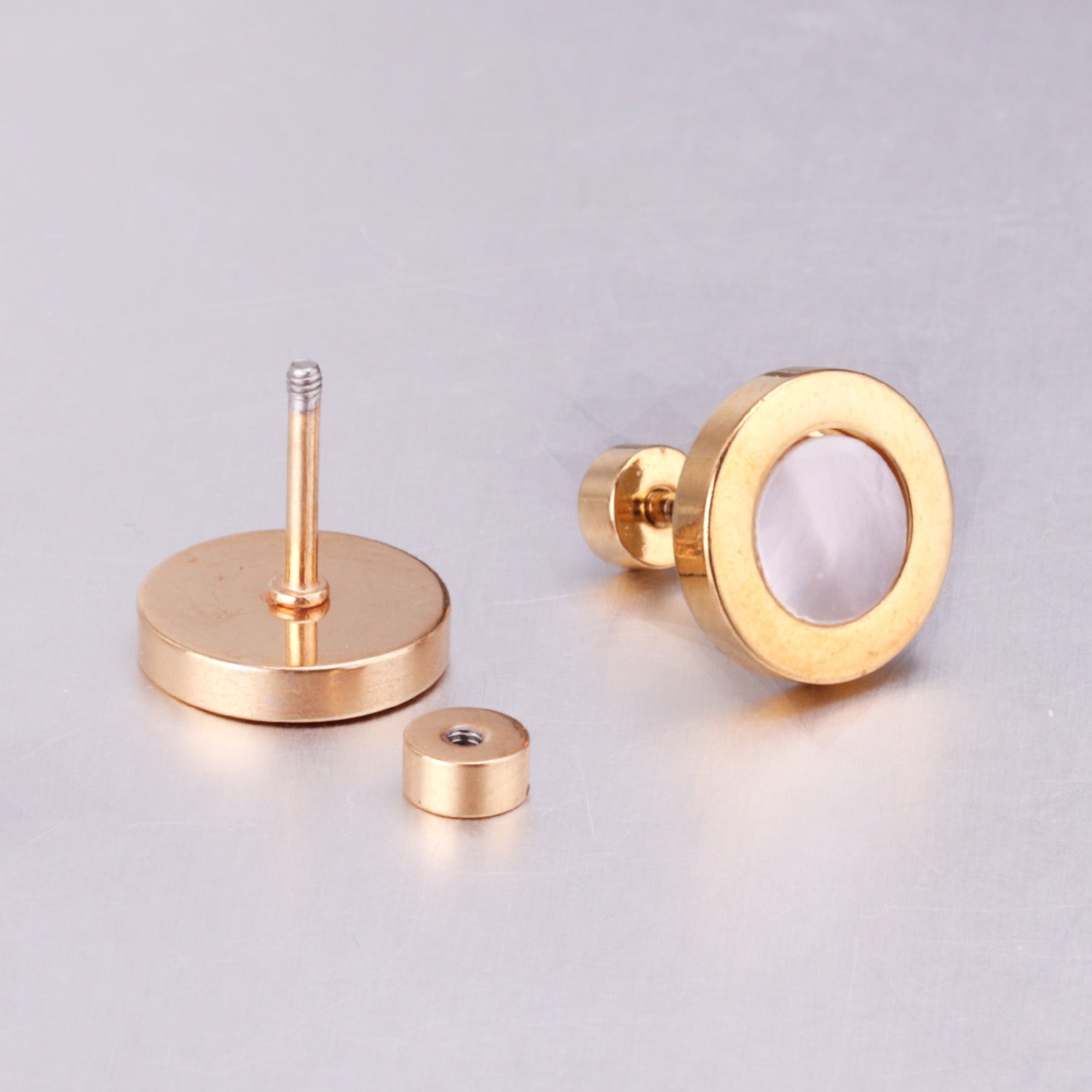 12 pairs 6mm/10mm/golden steel colored cylindrical white/black shell screw plugs asonjewelry