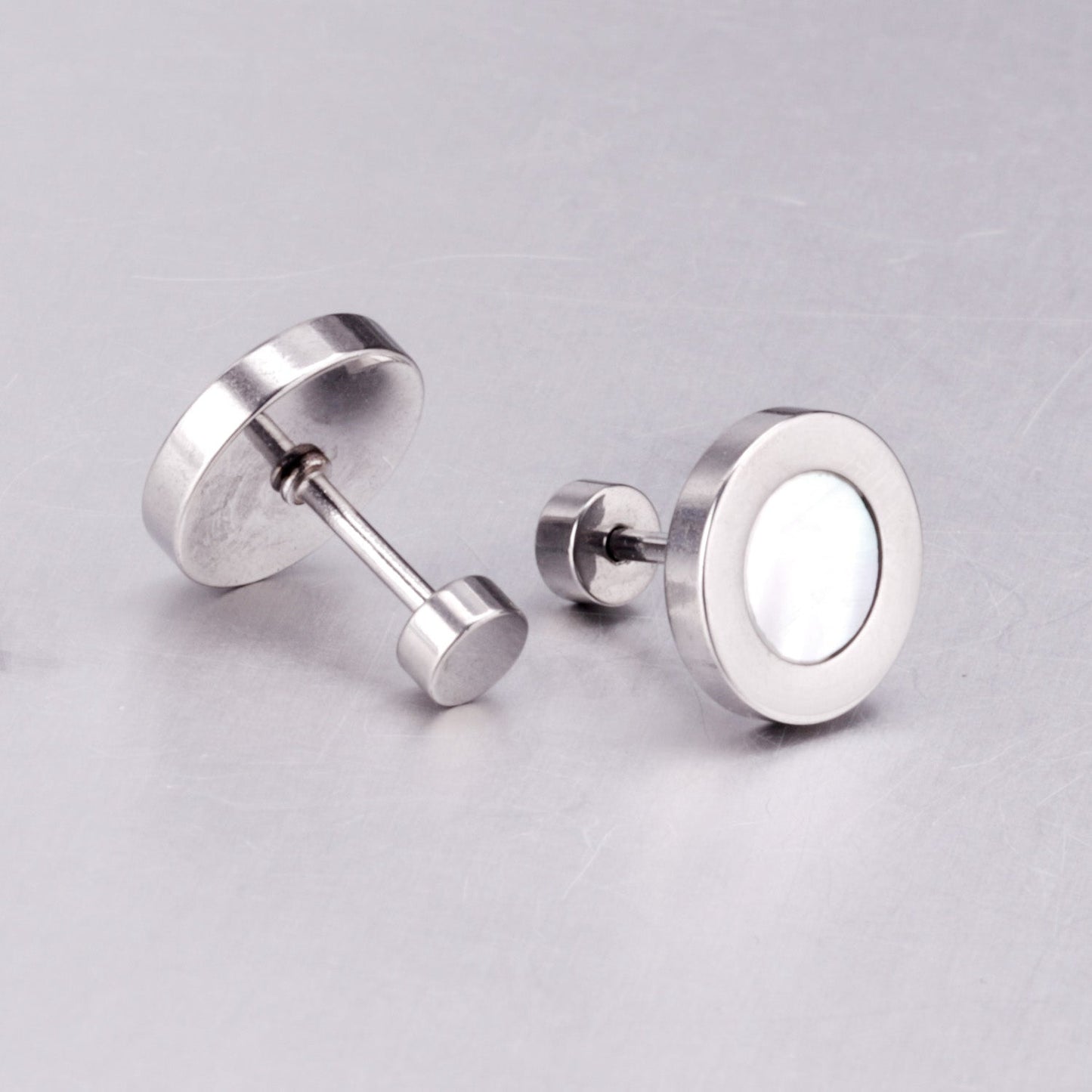 12 pairs 6mm/10mm/golden steel colored cylindrical white/black shell screw plugs asonjewelry