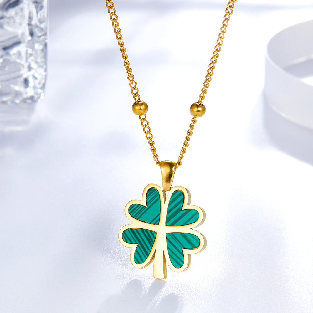 Four Green Hearts Composed of a Leaf-shaped Accessory Necklace asonjewelry
