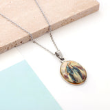 Collar con colgante de color acero inoxidable