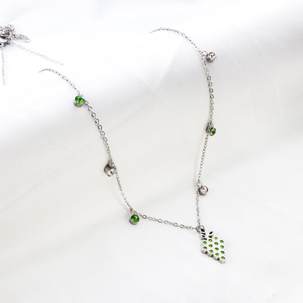 New 3 Green Diamonds + 3 White Diamonds + Grapes With Green Diamond Necklace asonjewelry