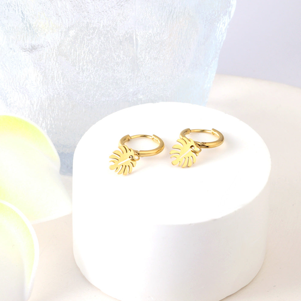 1.6x11mm Circle With Leaves Stud Earrings asonjewelry