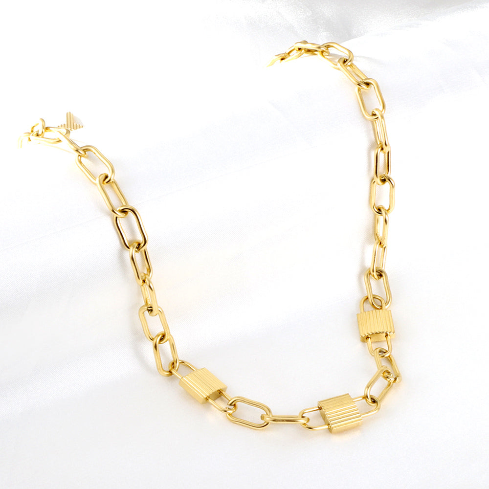 2023 New Fashion Three Locks Accessories Necklace asonjewelry
