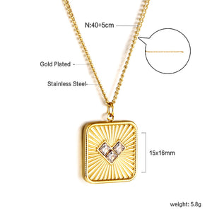 Square plaque set with green/white heart-shaped zirconia