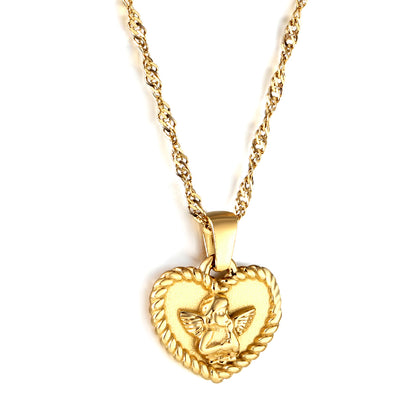 Collier pendentif coeur bébé ange gravé