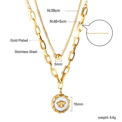 Composite pendant necklace with white shells asonjewelry