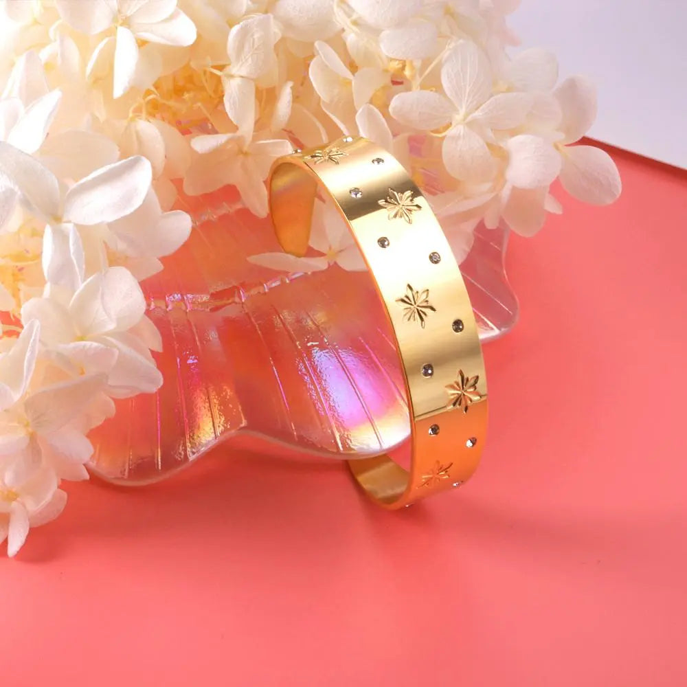 Gold Color Women Cuff Braclets Snowflake Caving Crystal Zirconia Bangles For Women Party Gifts Sculpture pulsera asonjewelry